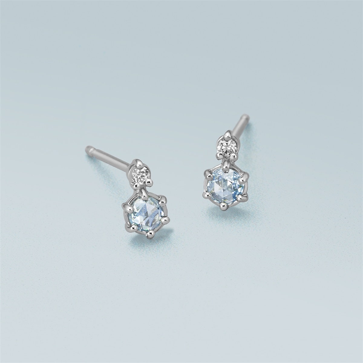 423＆044【2点おまとめ】ピアス 423＆044【2点おまとめ】ピアス メタル ユニークライン ピアス