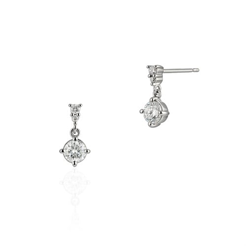 プラチナ ピアス