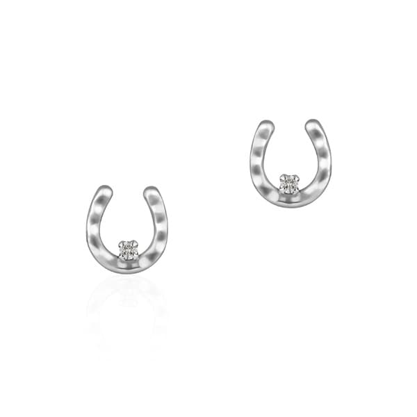 プラチナ ピアス