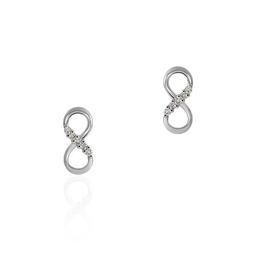 プラチナ ピアス