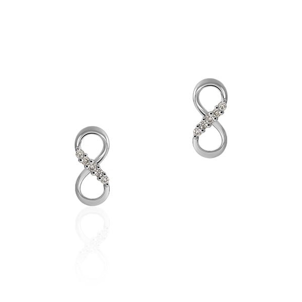 プラチナ ピアス