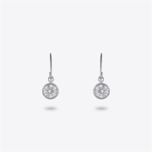 プラチナ ピアス