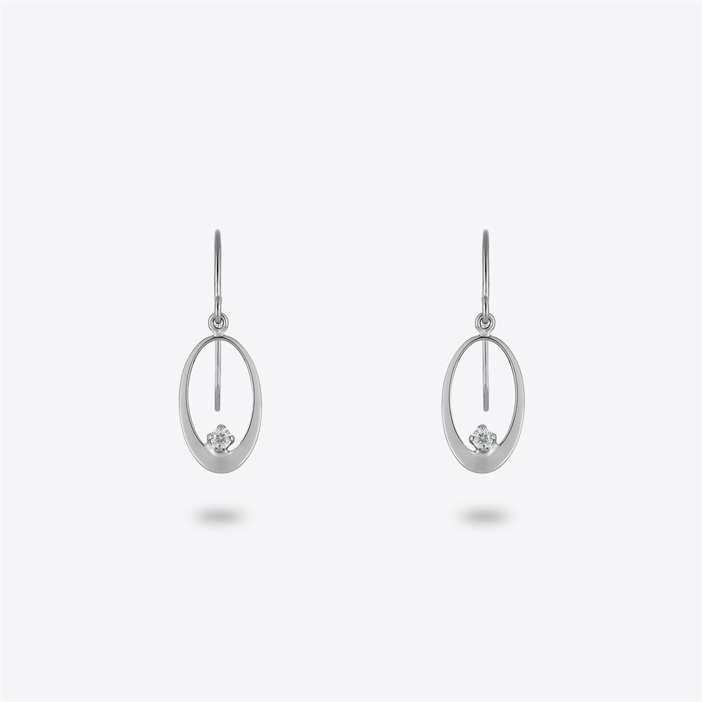 プラチナ ピアス